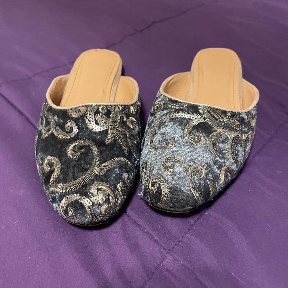 Elegant Blue and Gold Embroidered Slippers